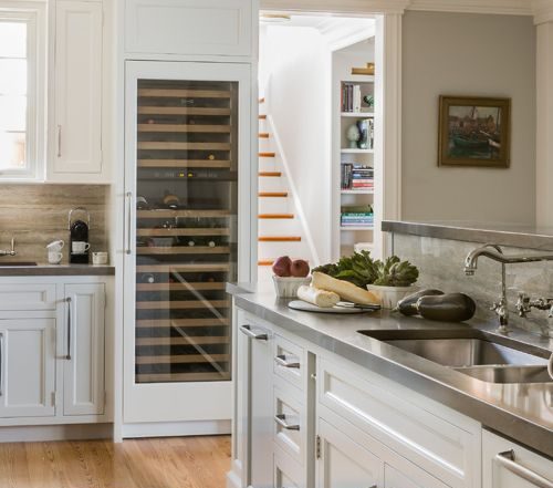 Buy Best Wine Refrigerator for your Kitchen