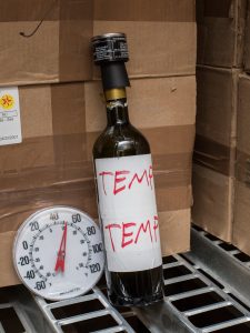 test bottle monitor wine temperature